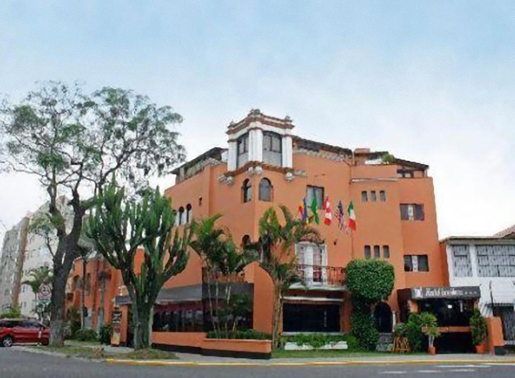 Hostal Torreblanca Hotel Lima Bagian luar foto