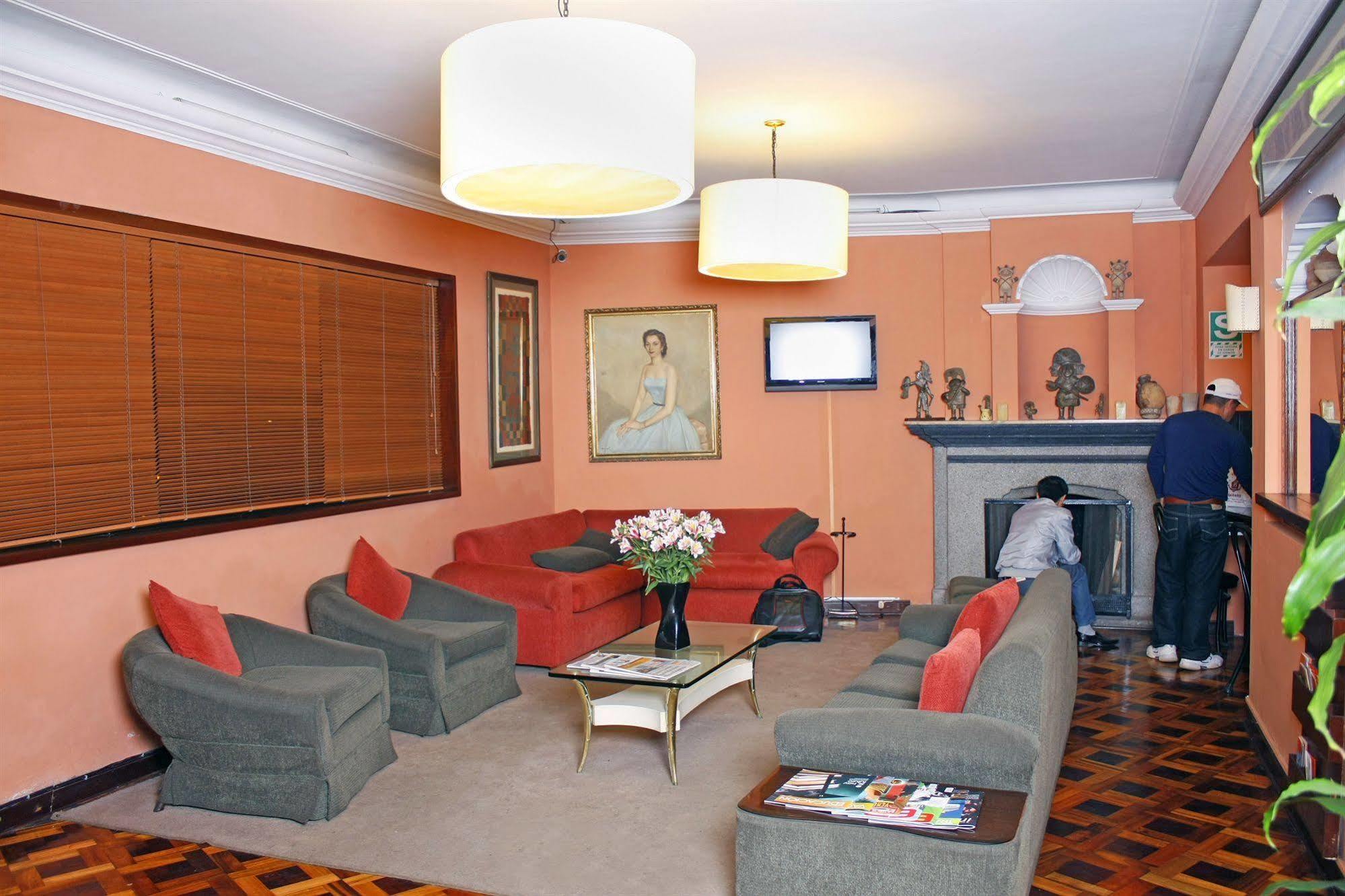 Hostal Torreblanca Hotel Lima Bagian luar foto