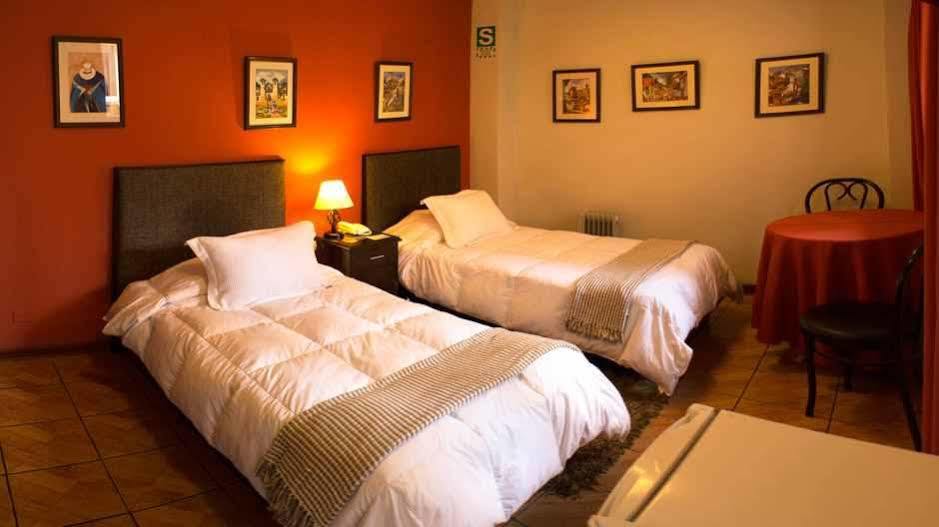 Hostal Torreblanca Hotel Lima Bagian luar foto