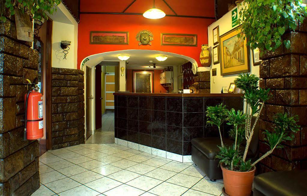 Hostal Torreblanca Hotel Lima Bagian luar foto